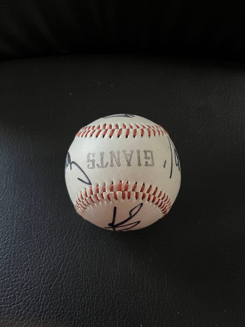 巨人寄せ書き直筆サインボール（長嶋、王、張本、高田）