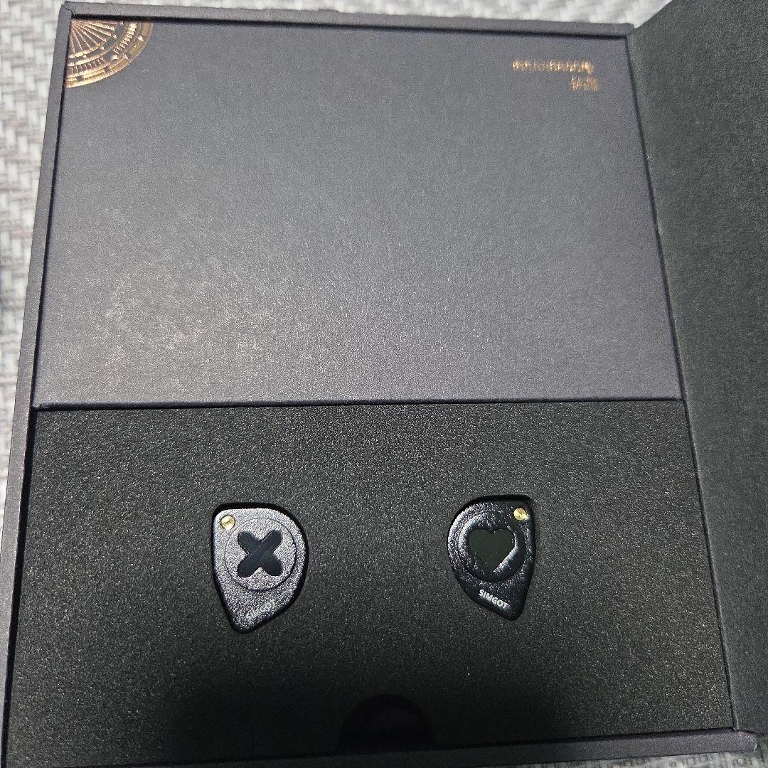 SIMGOT EW300 HBB版　中華イヤホン　有線