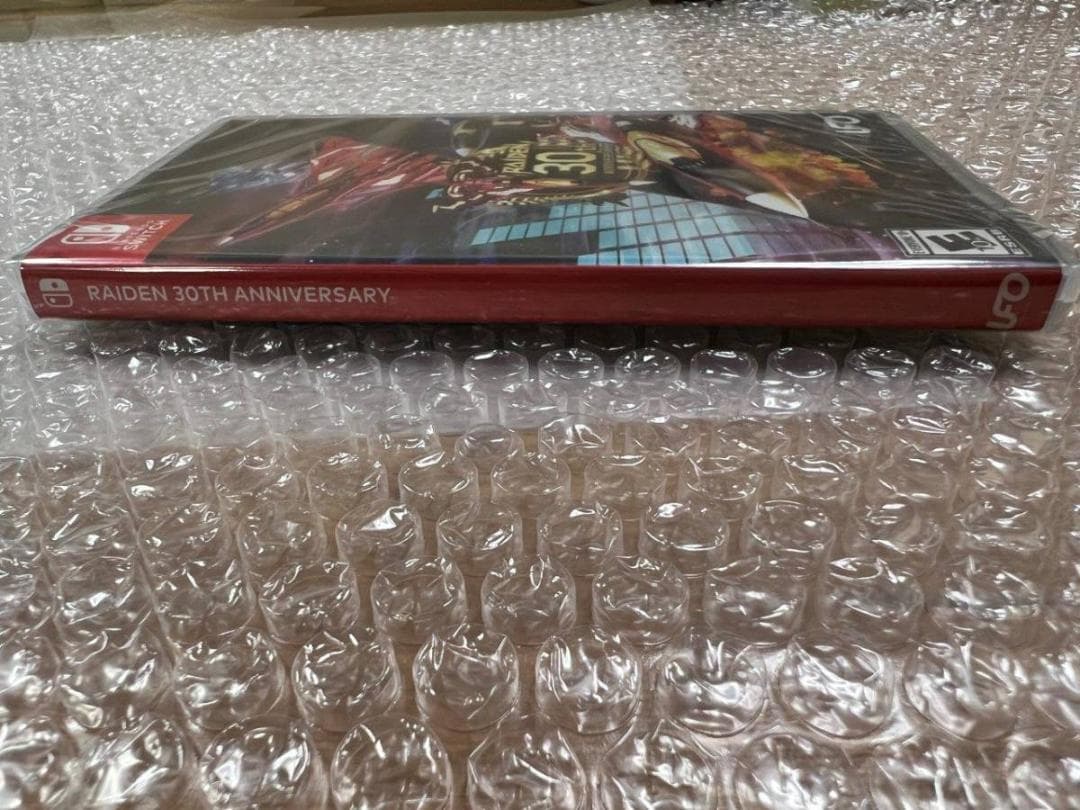 北米限定版 雷電 30周年アニバーサリー スウイッチ 新品未開封