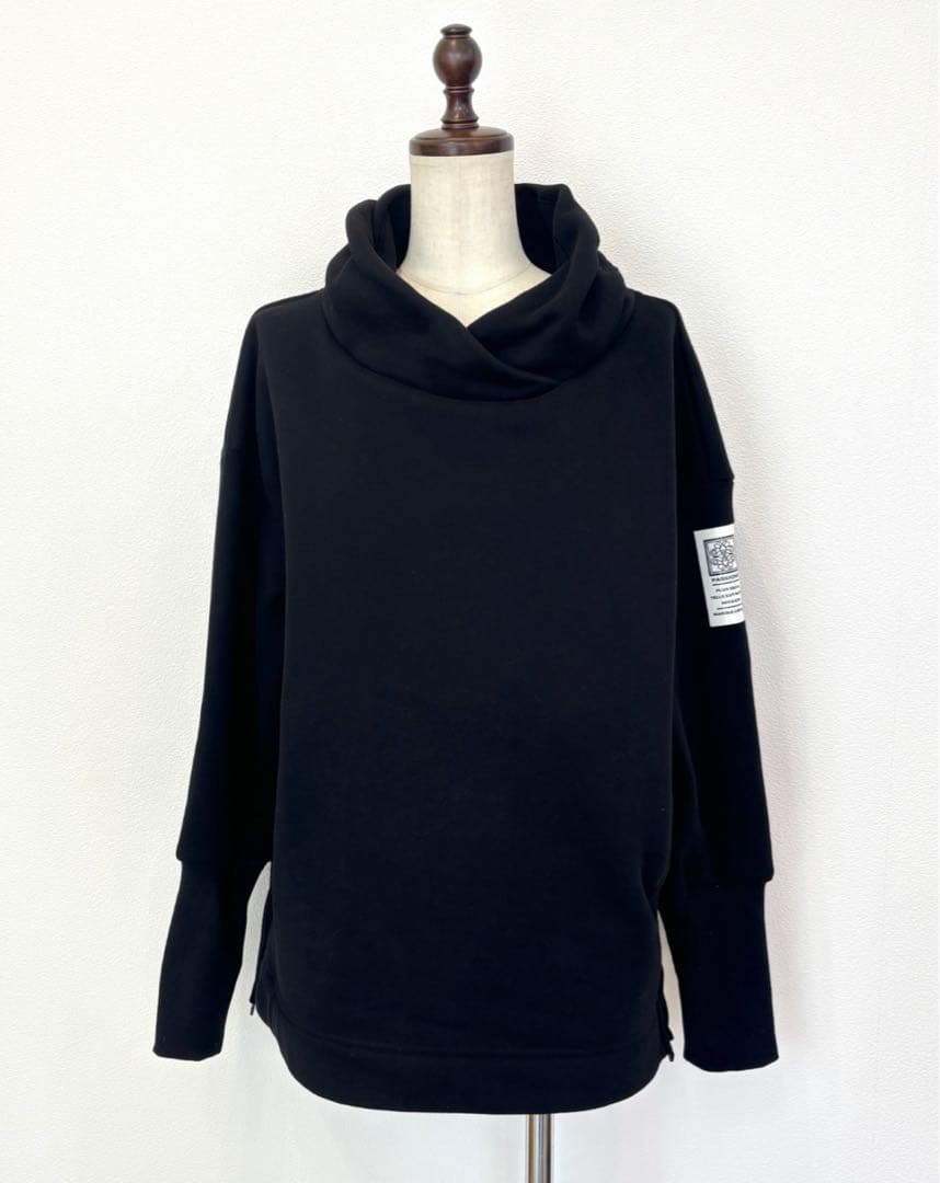 パシオーネ（PASSIONE）裏起毛プルオーバーフーディ　ブラック