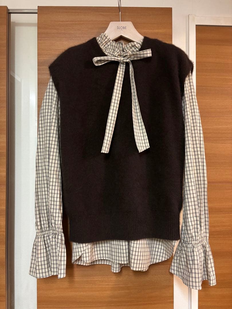 SLOBE IENAダークブラウンニットベスト