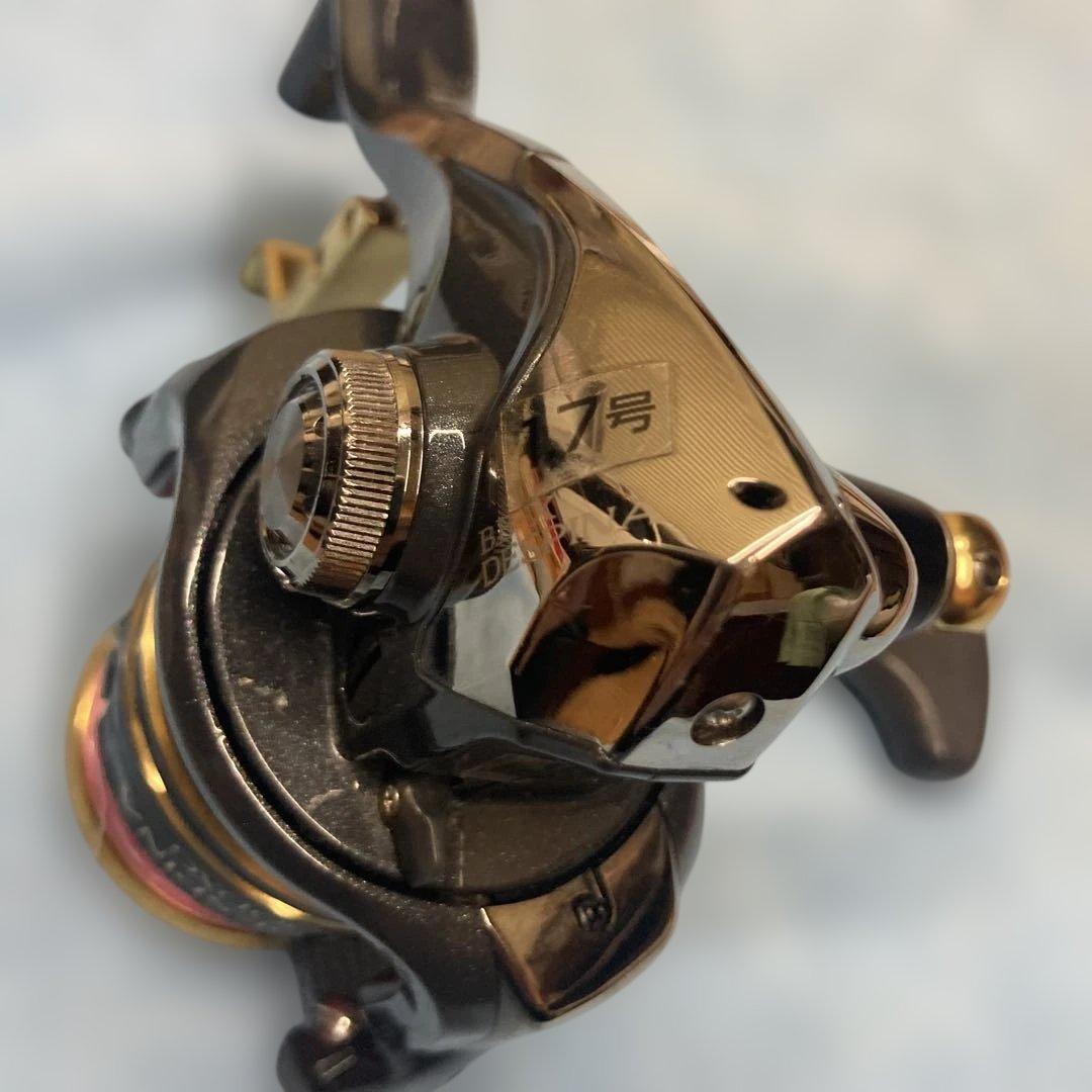 金狼様用　　　　BB-X Dスペイナ 2500DXG スピニングリール