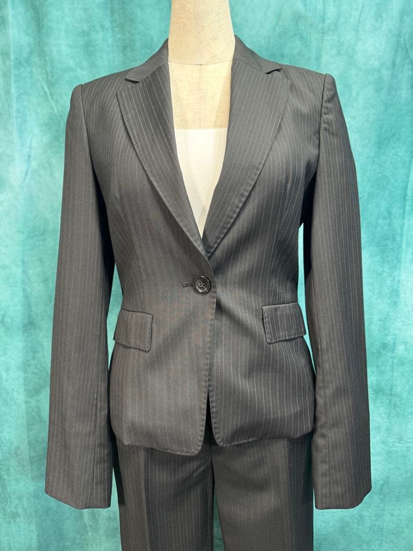 ANAYI ロロピアーナ Mサイズ　ビジネススーツ　イタリア高級生地使用 フレア