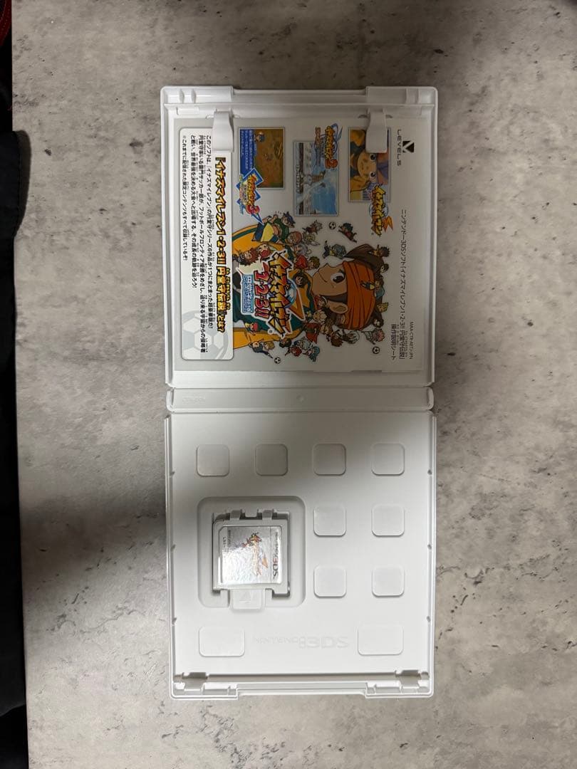 1.2.3円堂守伝説の3DSのカセットです。