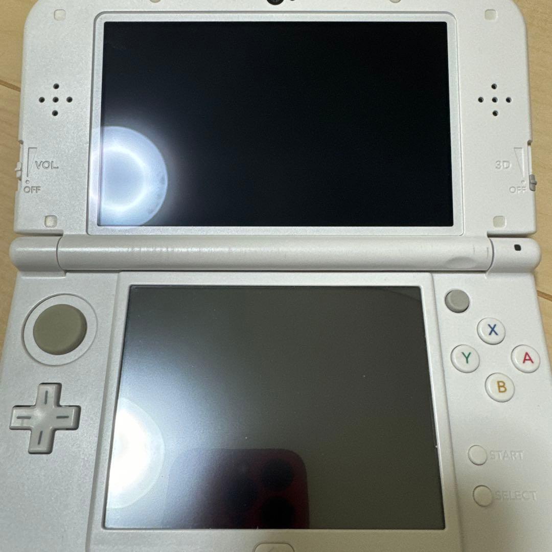 Newニンテンドー3DS LL パールホワイト