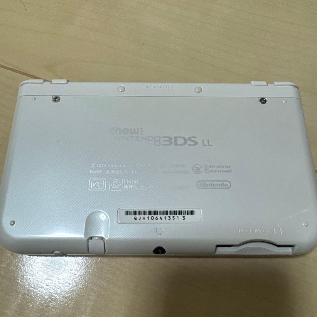 Newニンテンドー3DS LL パールホワイト