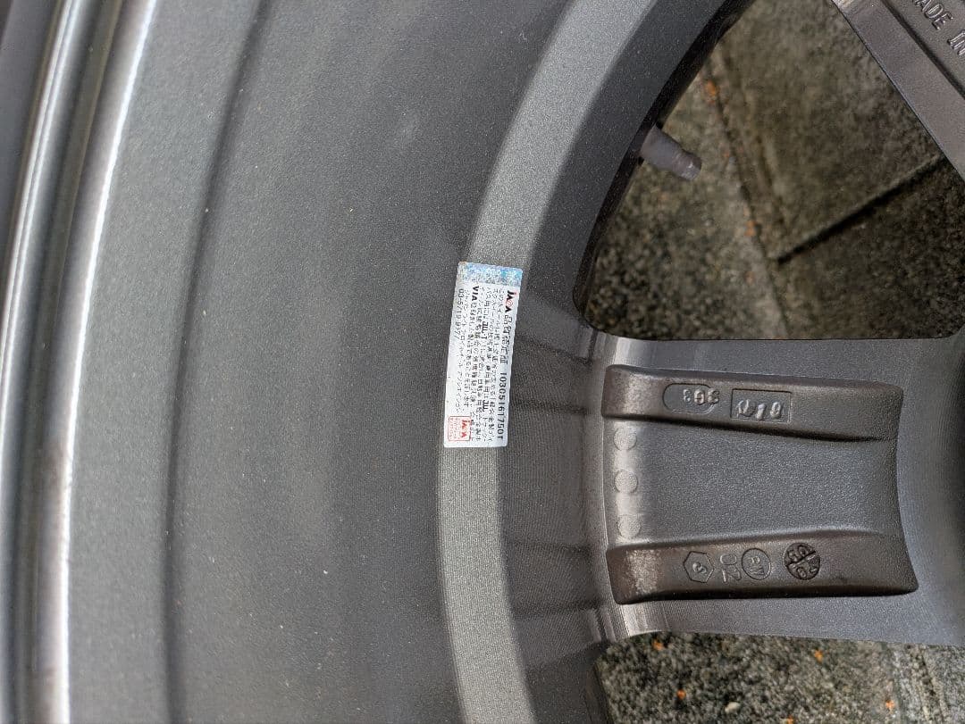 メルセデスベンツ　Vクラス　　V220d用　ホイール4本セット　中国製ブランド