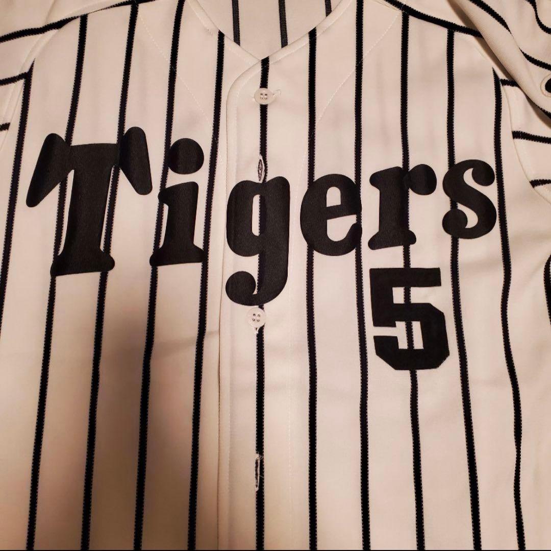 阪神⭐️新庄　　背番号5 ⭐️デサントユニフォーム⭐️現　　日ハム監督