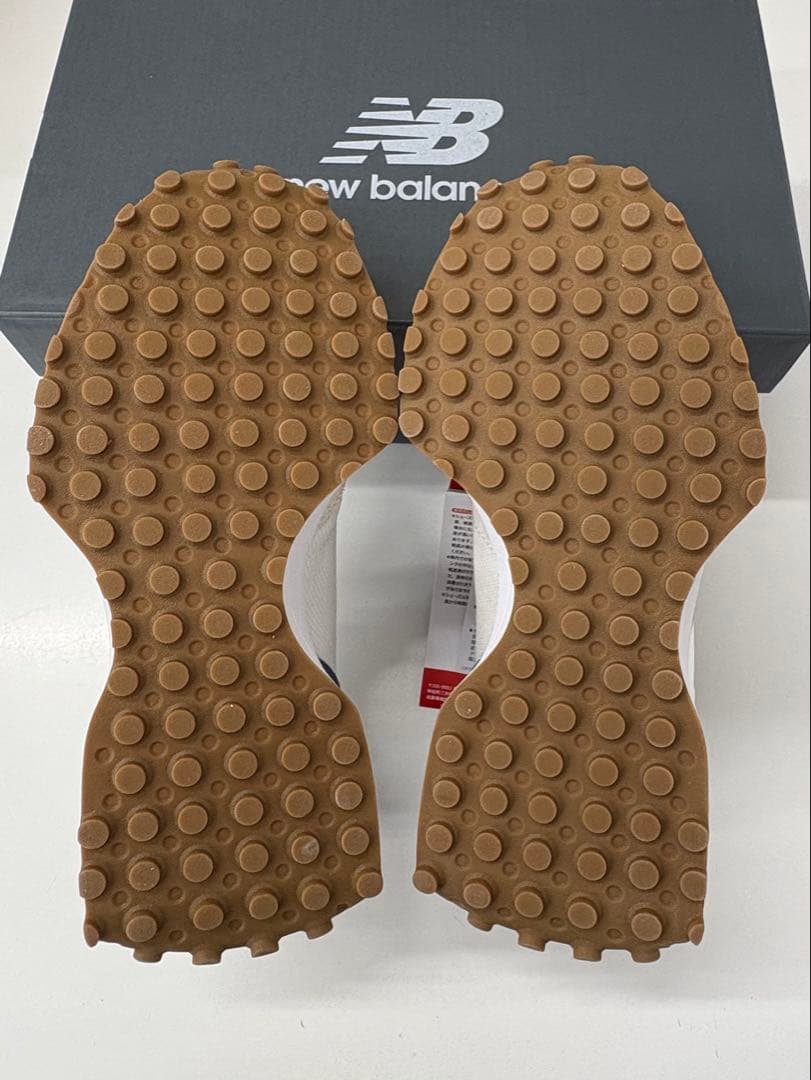 NB ニュースバランス327 ホワイト×ネイビー　23.5㎝