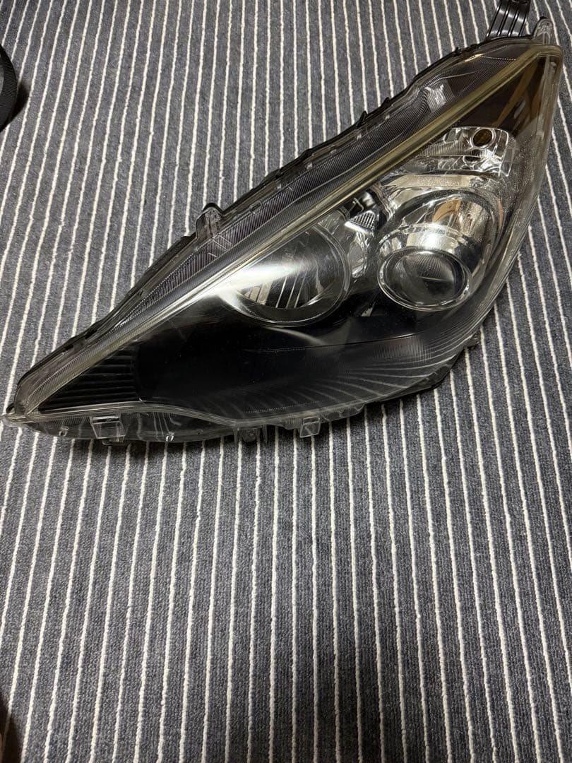 アクア NHP10 ヘッドライト クリアレンズ インナーブラック 調整機構付き