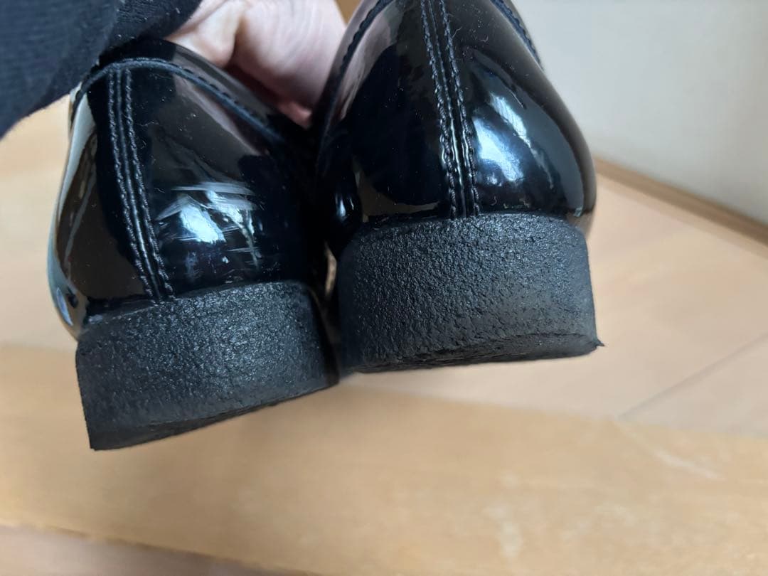 Supreme × Clarks Wallabee Black