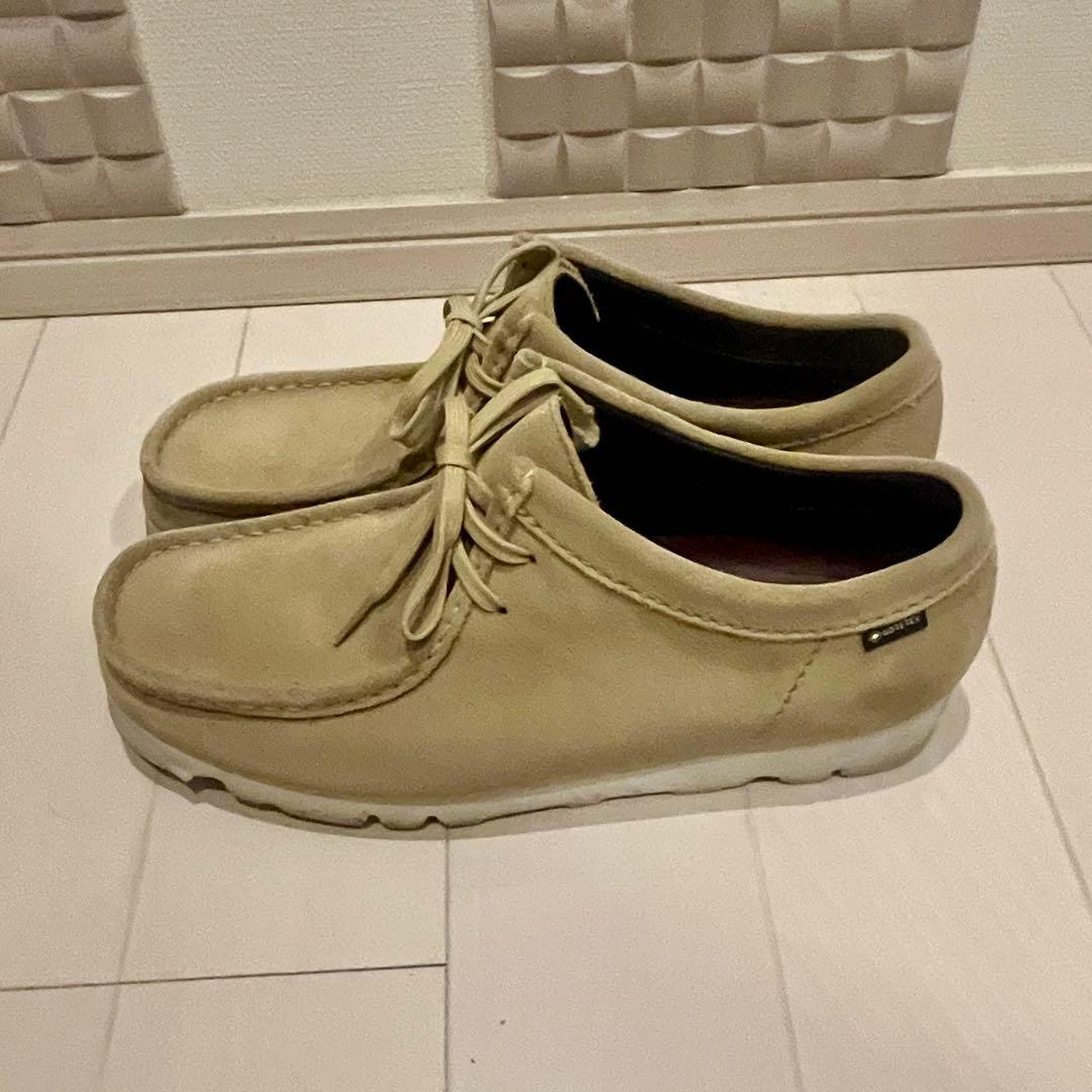 CLARKS GORE-TEX ベージュ スエードシューズ