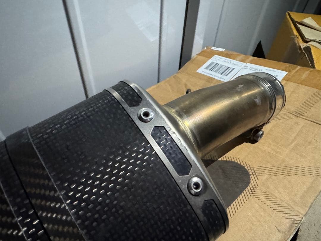 AKRAPOVICマフラー NINJA400 Z400