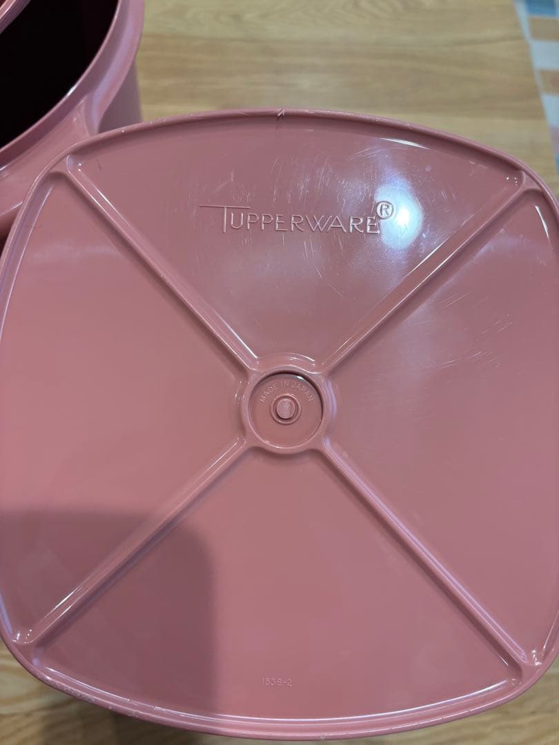 タッパーウェア　マキシデコレーター　サーモンピンク　2個セット　大サイズ