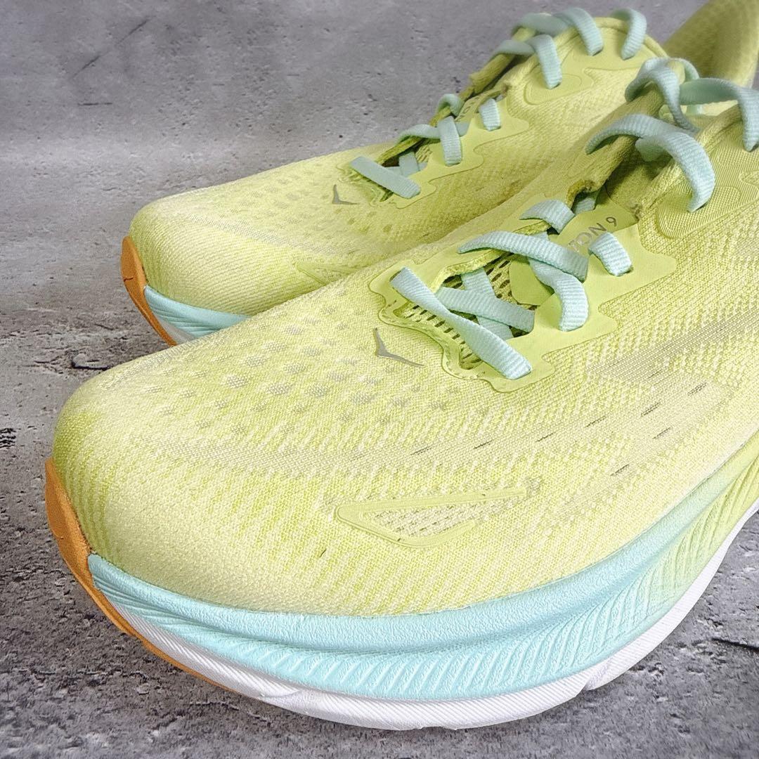 美品　HOKA ホカ　クリフトン9 レディース　24.5cm 軽量