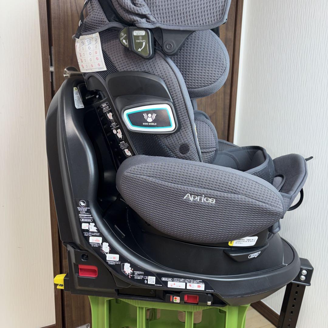 極美品】アップリカ フラディア　グロウ ISOFIX プレミアム　2139045
