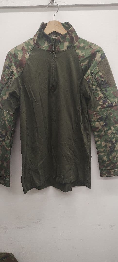陸自迷彩　コンバットシャツ　新品未使用