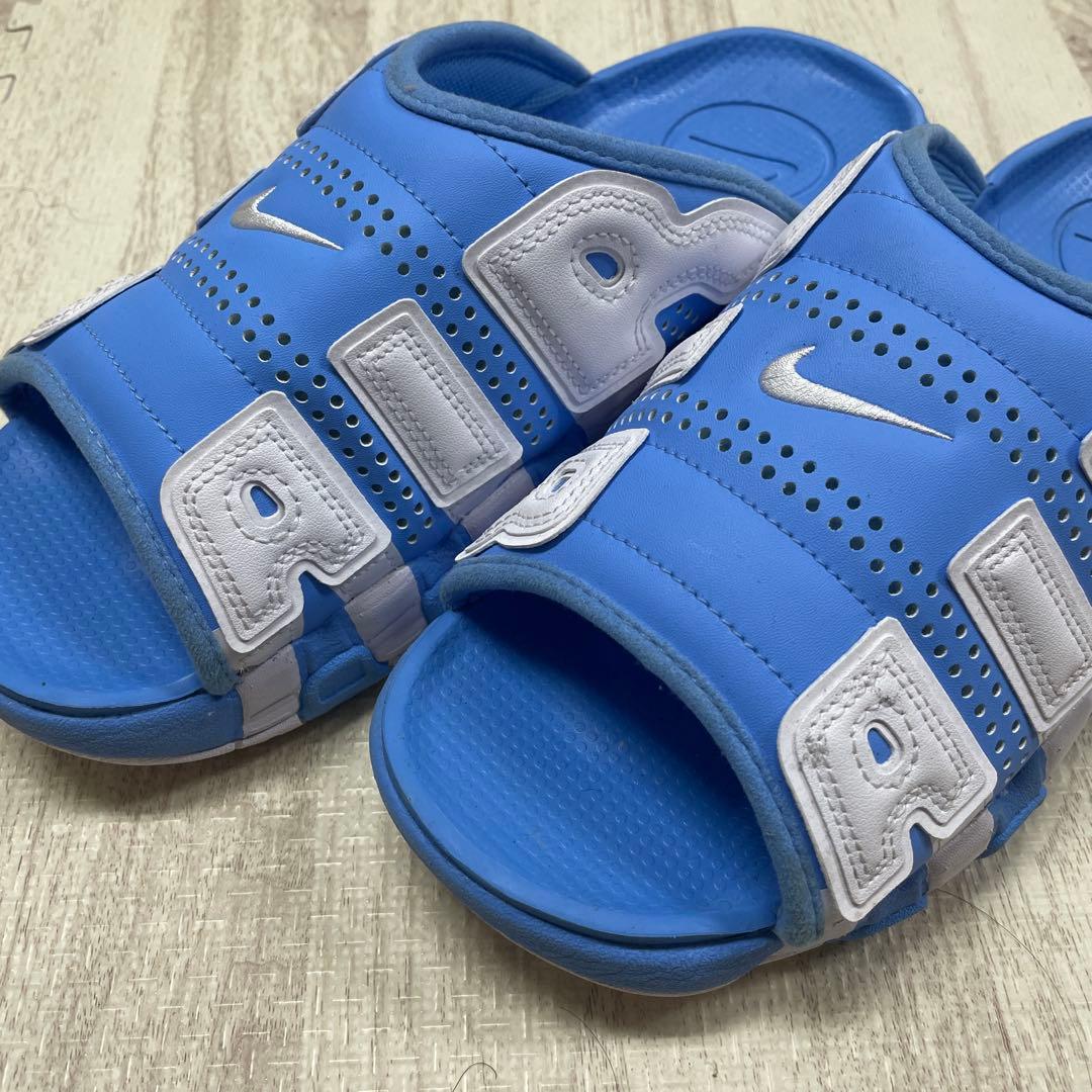 Nike 青 モアアップテンポ