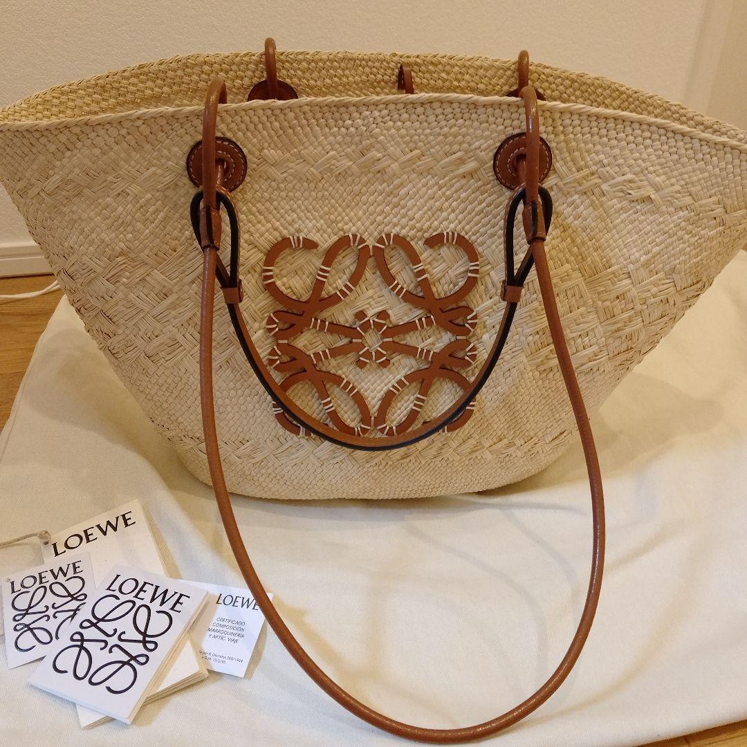 ✩LOEWE カゴバッグ 　アナグラムバック　ミディアム