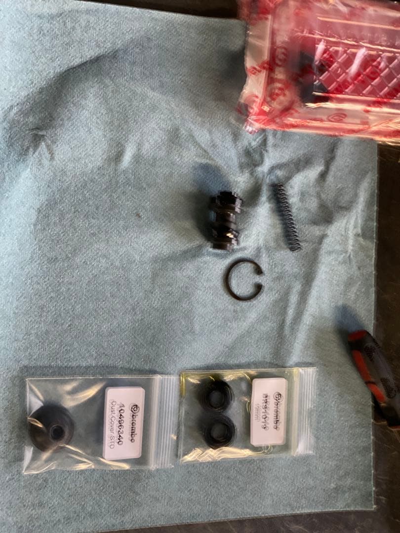 ブレンボRCSマスターシリンダー