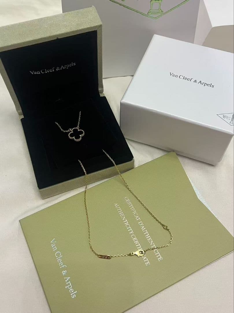 Van Cleef & Arpelsネックレス