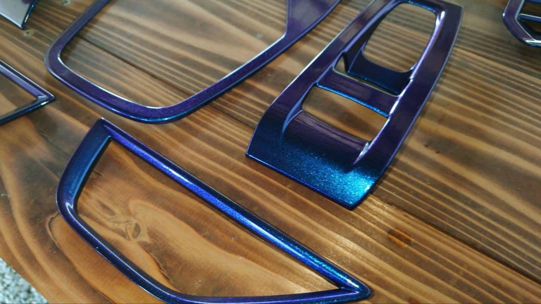 トヨタGR86 BRZ ZN8ZD8マジョーラ パープル×ブルー室内パネルカバー