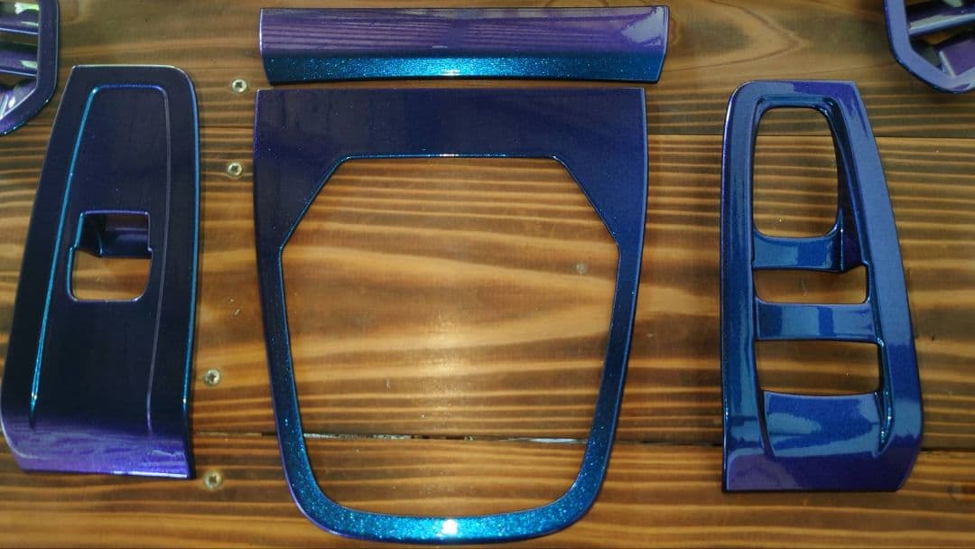 トヨタGR86 BRZ ZN8ZD8マジョーラ パープル×ブルー室内パネルカバー