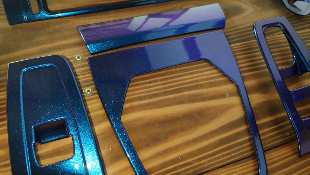 トヨタGR86 BRZ ZN8ZD8マジョーラ パープル×ブルー室内パネルカバー