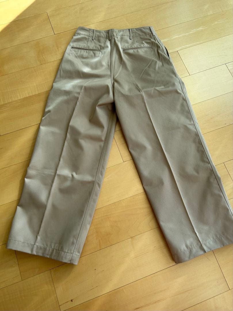 HYKE ワイドパンツ　チノパンツ　サイズ5 ベージュ