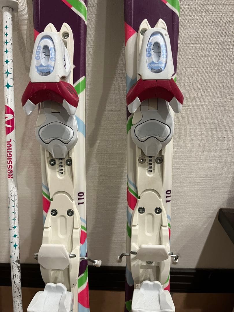 ROSSIGNOL スキー板 110 ストック付き