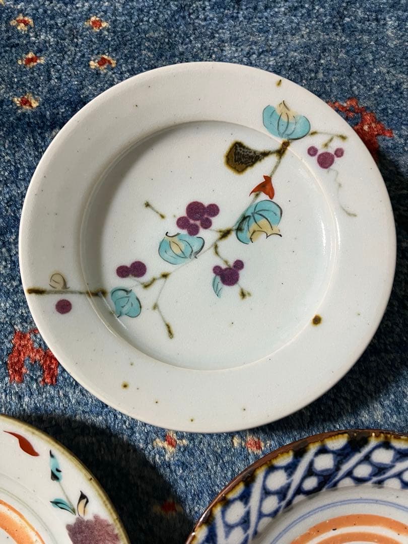 砥部焼中田窯【5寸リム皿】3枚（スズラン柄訳あり）