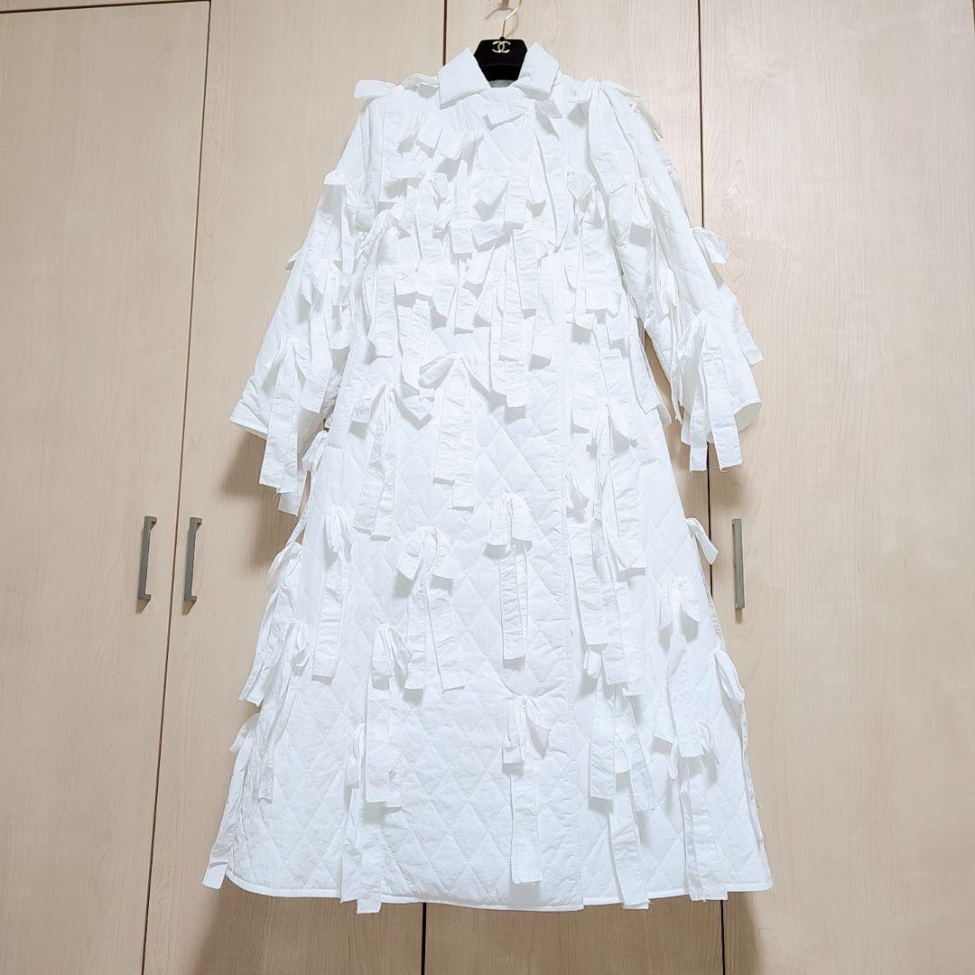 訳有り‼️ペルナ　キルティングリボンコート　ホワイト　ラベルエチュード　白