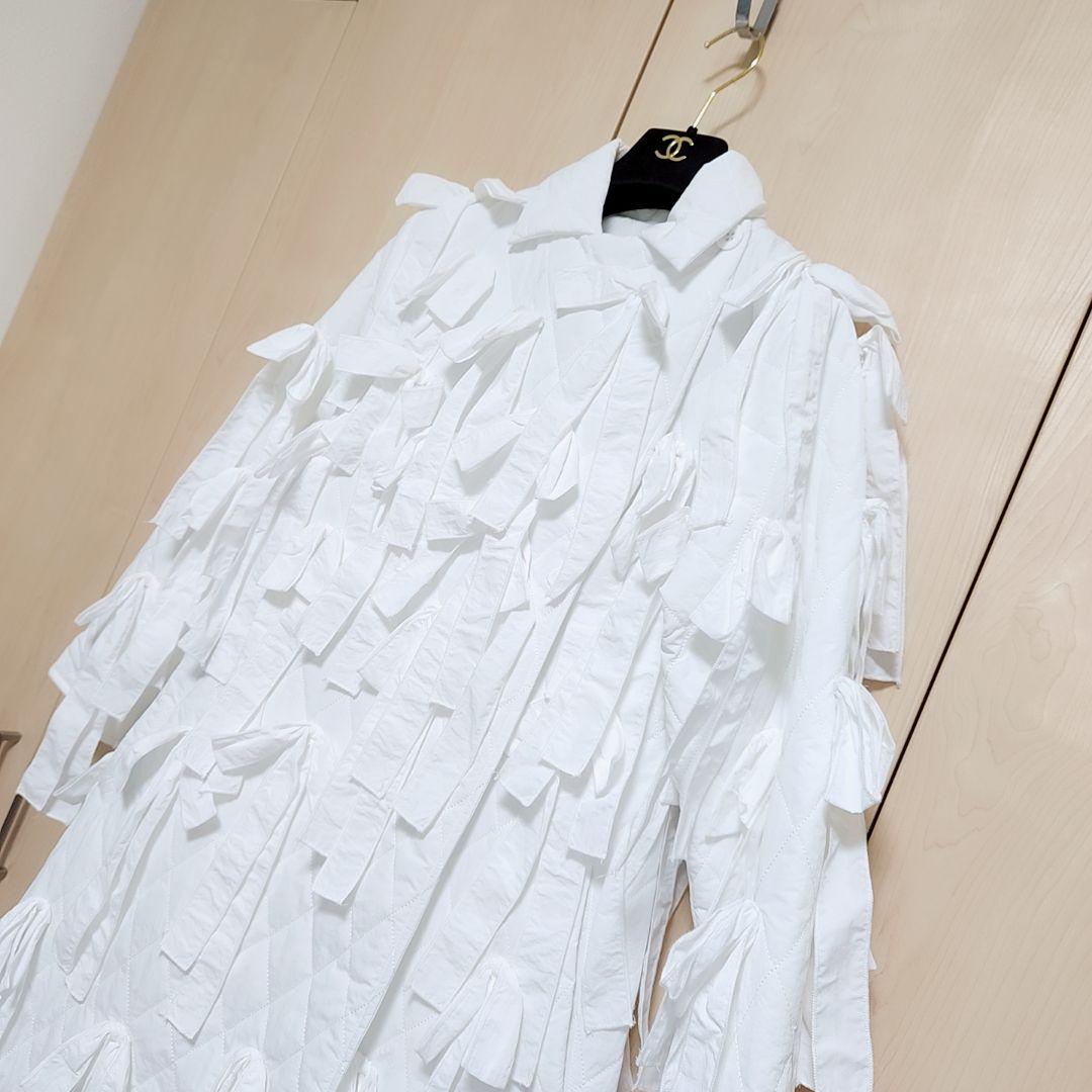 訳有り‼️ペルナ　キルティングリボンコート　ホワイト　ラベルエチュード　白