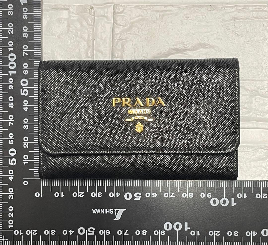 【良品】PRADAプラダ　キーケース　匿名配送❤︎
