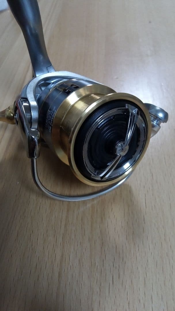 DAIWA　フリームス　LT3000S-CXH ベアリング追加済み　中古美品