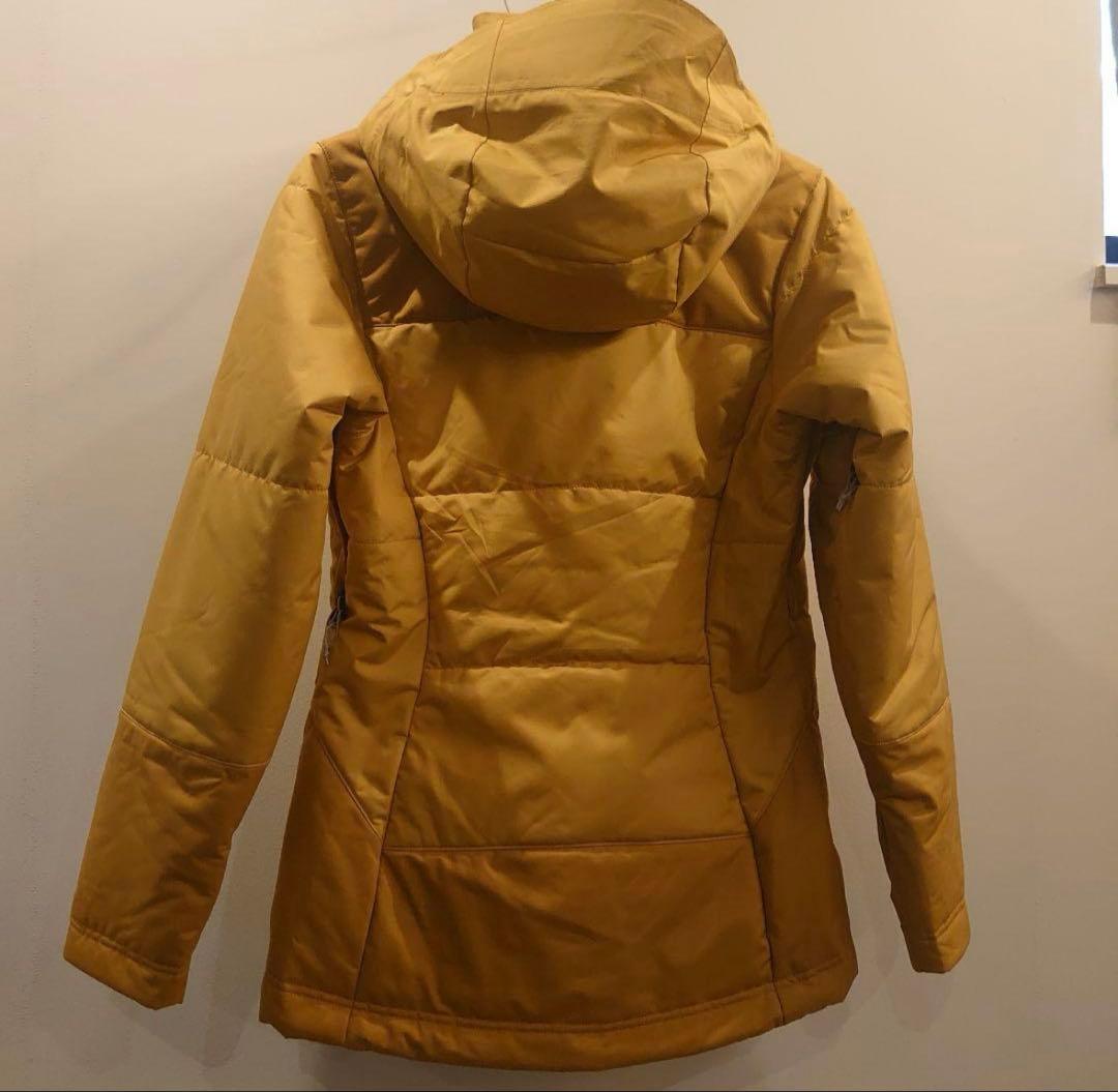 未使用品！パタゴニア　イエローフード付きスノーボードジャケット　サイズXS