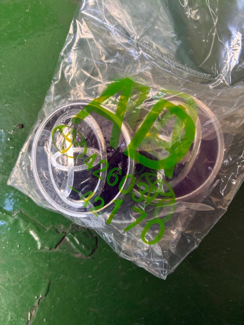 新車外し　ヴォクシー90系　純正16インチ ホイール 4本セットダークグレー