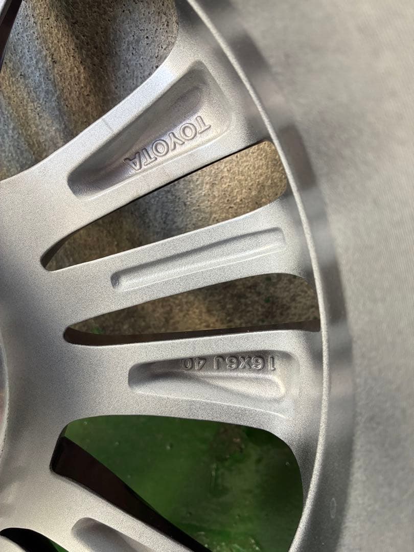 新車外し　ヴォクシー90系　純正16インチ ホイール 4本セットダークグレー