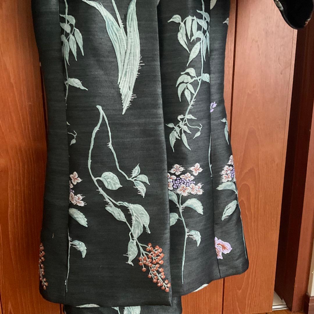 マメクロゴウチ 花柄ロングコート 1