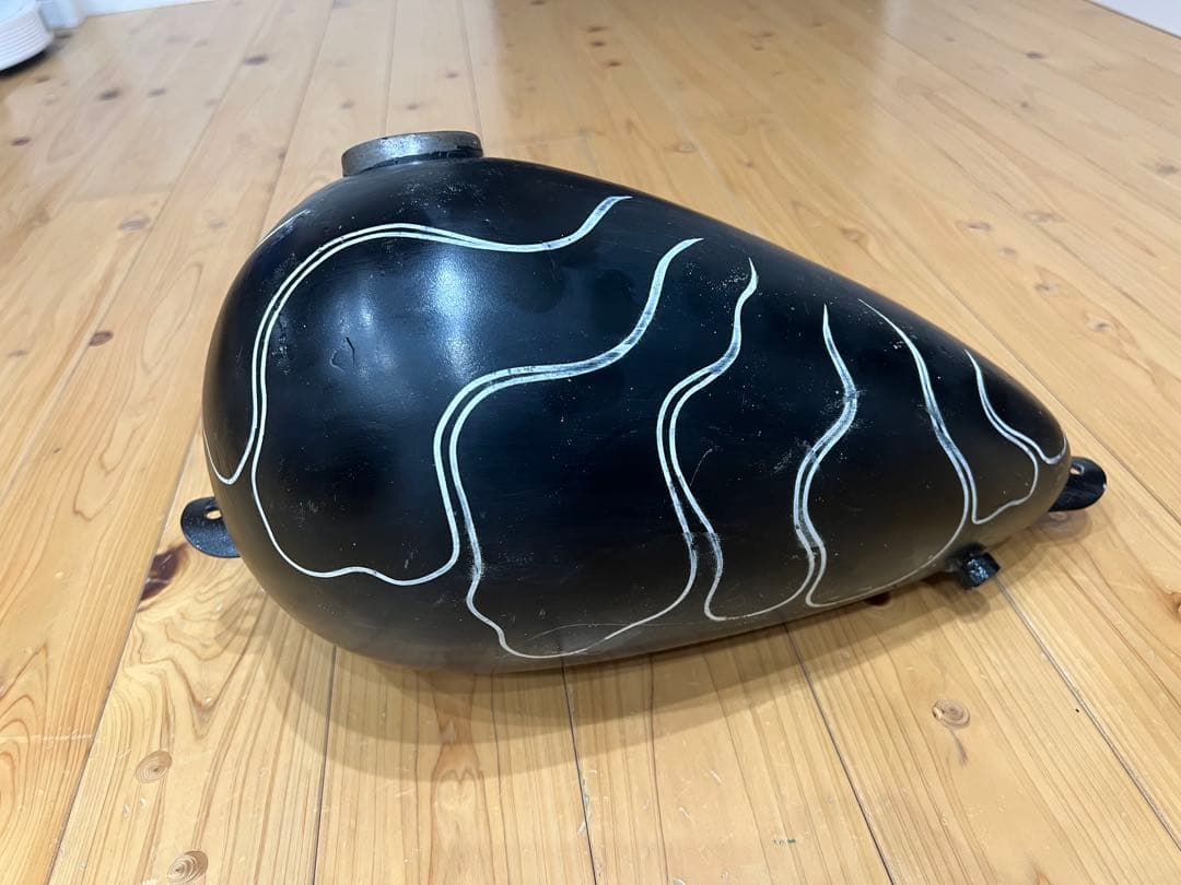 ハーレー　エッグタンク