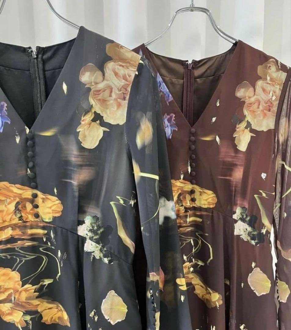 【新品】AMERI UND SCAN FLOWER DRESS　　Sブラウン