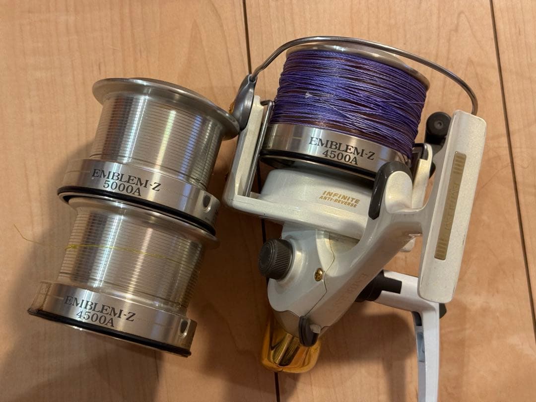 DAIWA EMBLEM-Z 4500 スピニングリール 2スプール付き