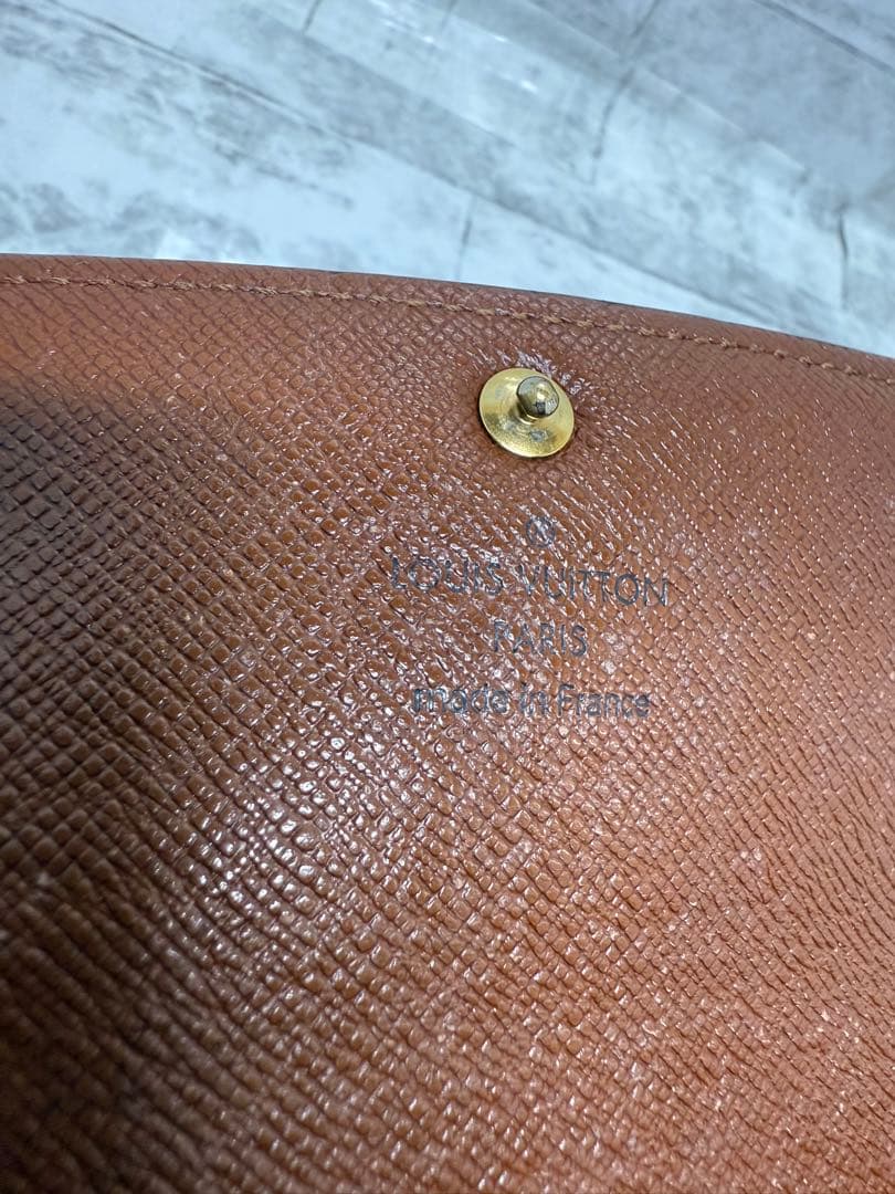 Louis Vuitton モノグラム 二つ折り財布 中古