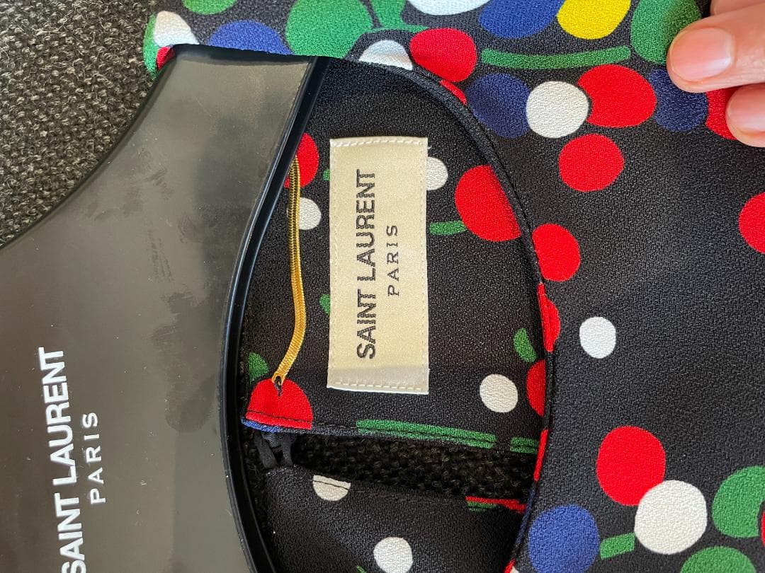 イヴ・サンローラン　ワンピース　新品未使用