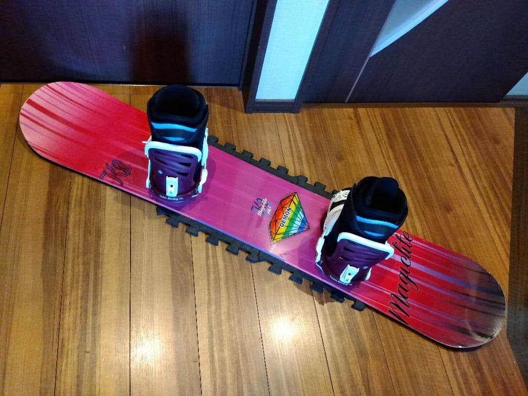 【送料無料】K2 MAGIC LITE 143 レディース スノーボードセット