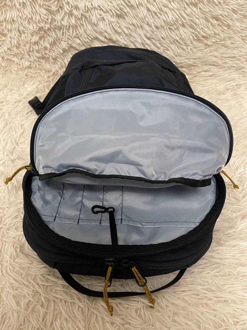 アークテリクス 廃盤 モデル mantis 26 マンティス ネイビー イエロー