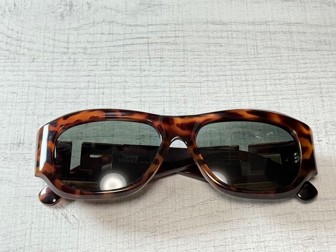 ●●GIANNI VERSACE ヴェルサーチ T75 べっ甲柄 サングラス