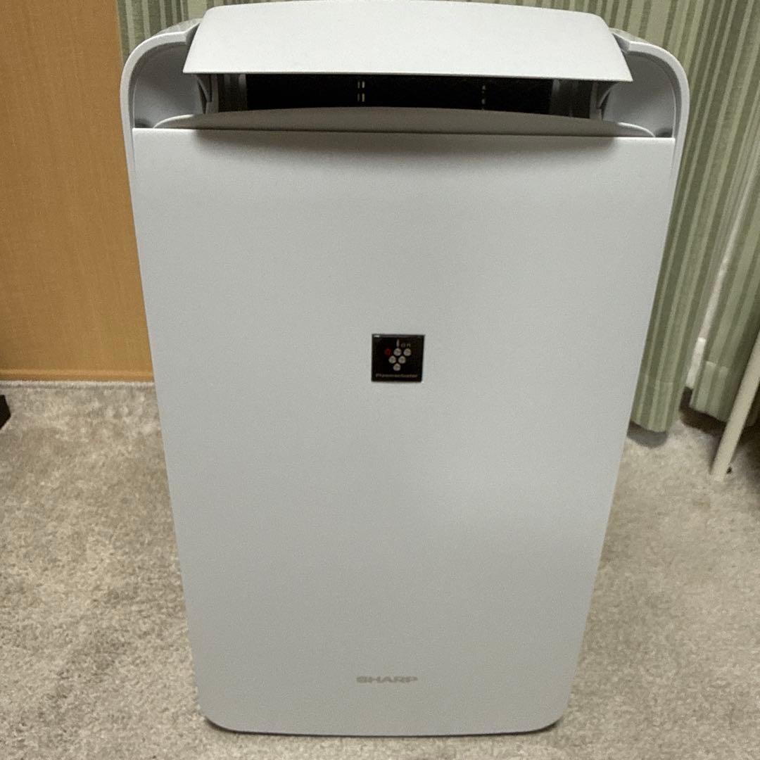 美品　SHARP 除湿機 CM-S100-W 2025年製　箱あり