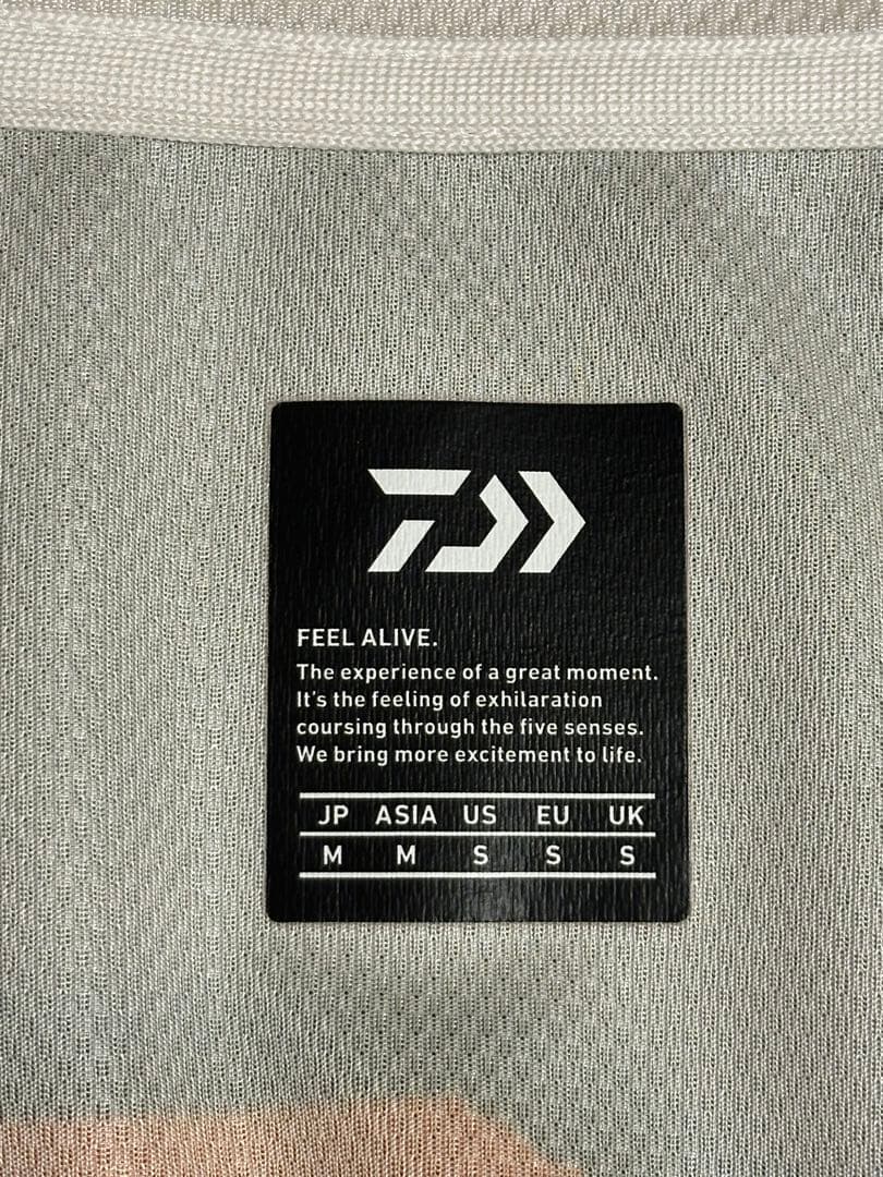 ダイワ　スペシャル　アイスドライ　ショートスリーブシャツ MサイズDE-7122