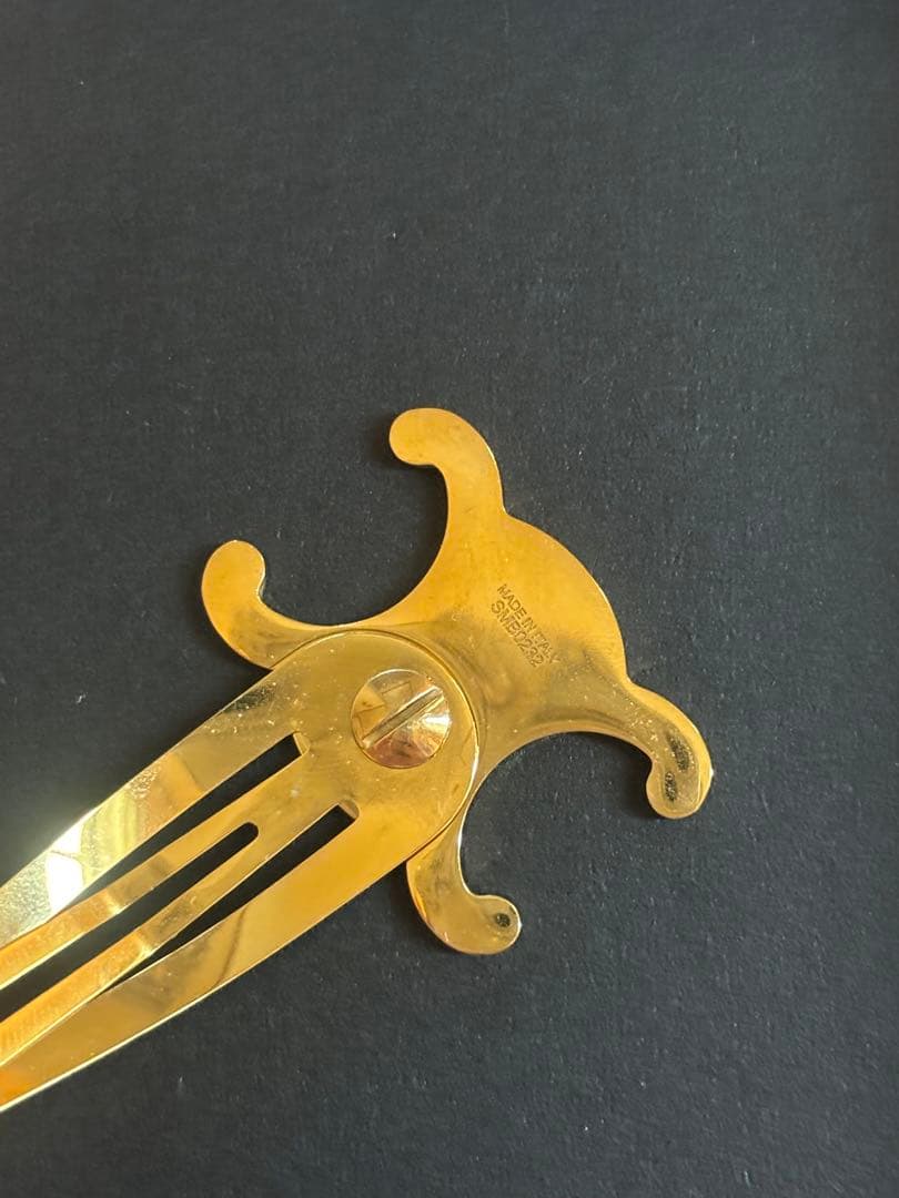 CELINE トリオンフ ヘアピン ゴールド